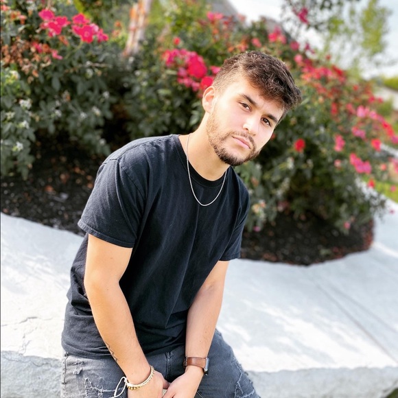 keanuj24